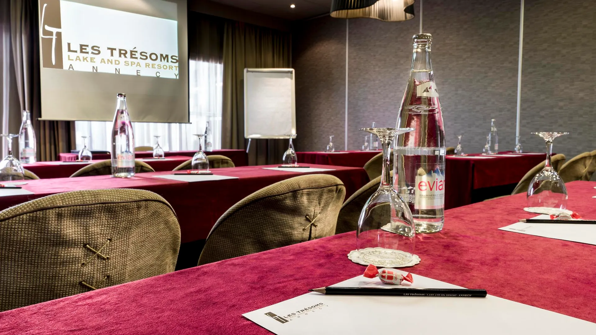 **** Hotel Les Trésoms Lake&Spa Resort Annecy Francia
