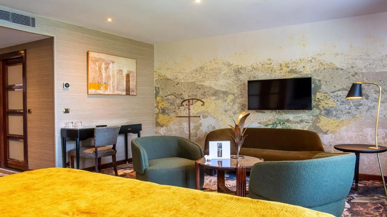 Les Trésoms Lake&Spa Resort Annecy 4*,